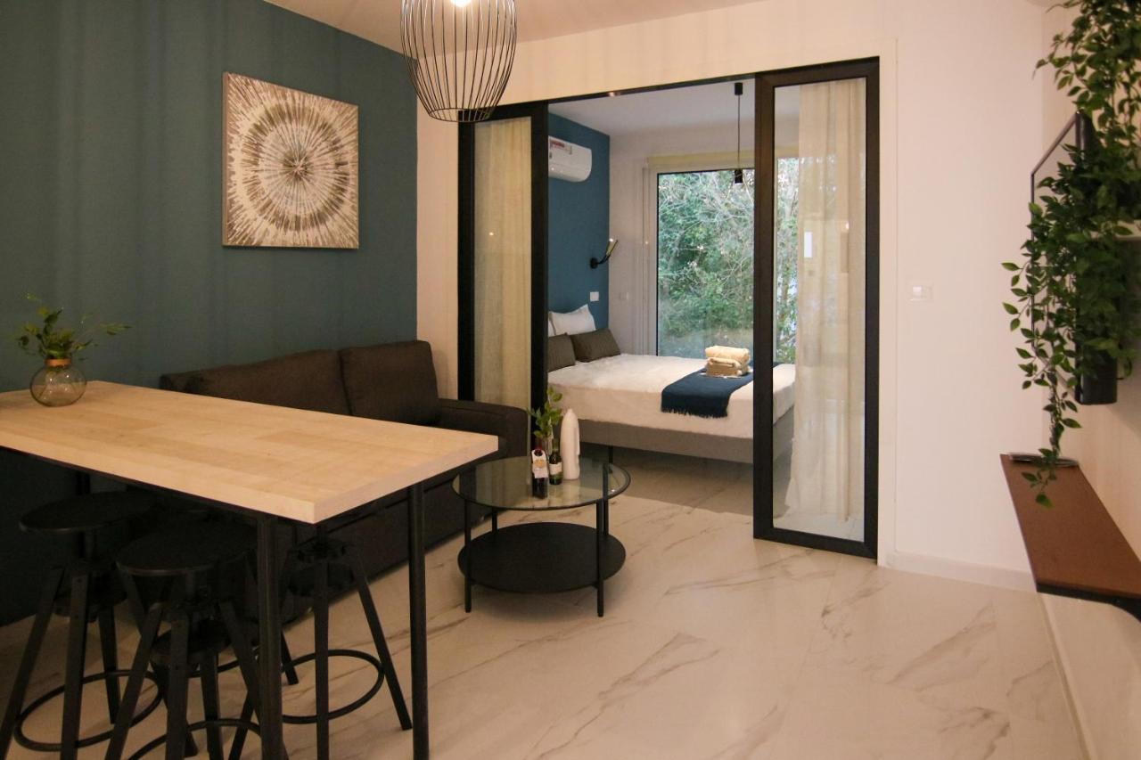 Phaedrus Living Seaside Romantic Flat Limnaria 123 Paphos Bagian luar foto