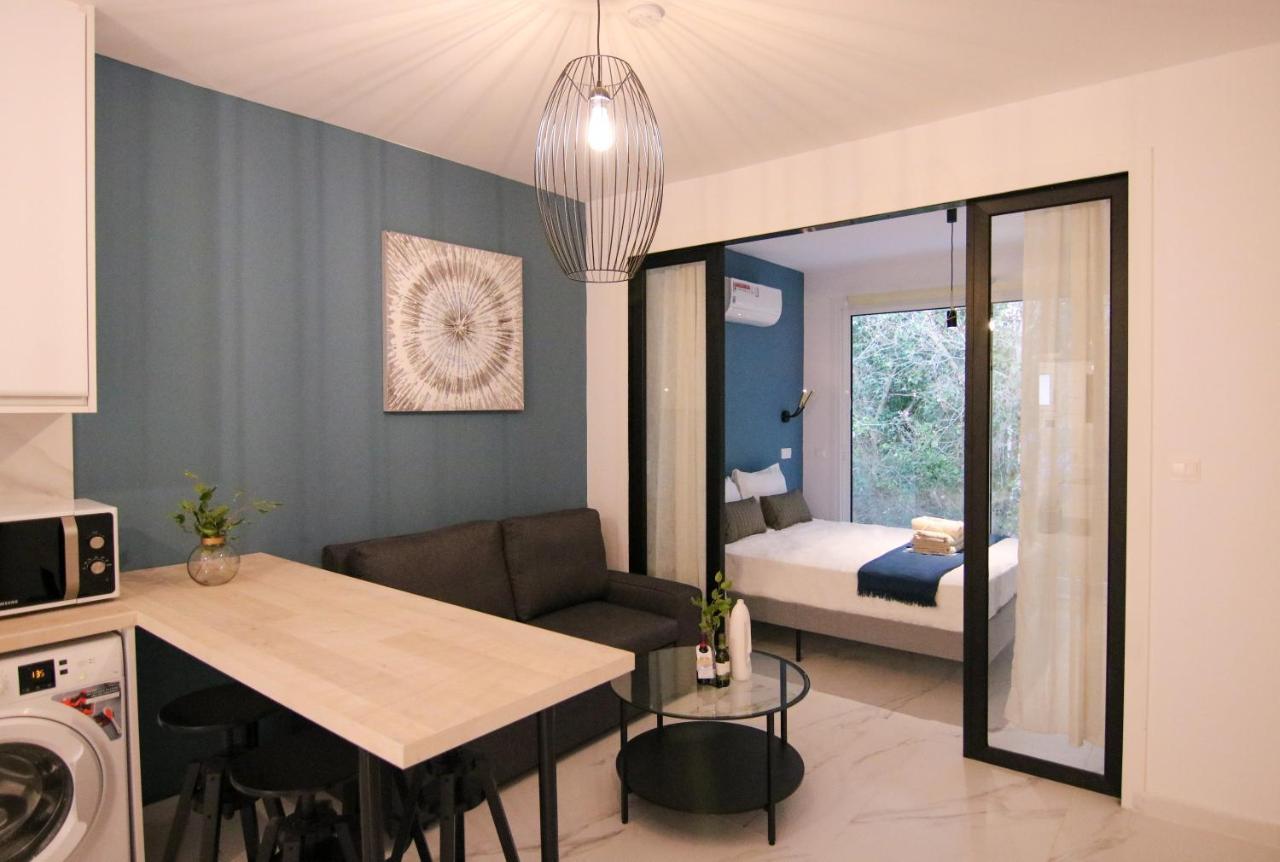 Phaedrus Living Seaside Romantic Flat Limnaria 123 Paphos Bagian luar foto