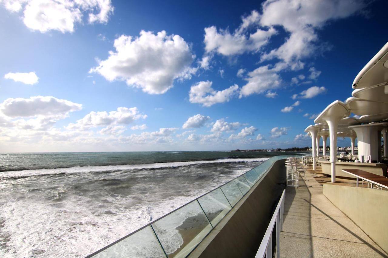 Phaedrus Living Seaside Romantic Flat Limnaria 123 Paphos Bagian luar foto
